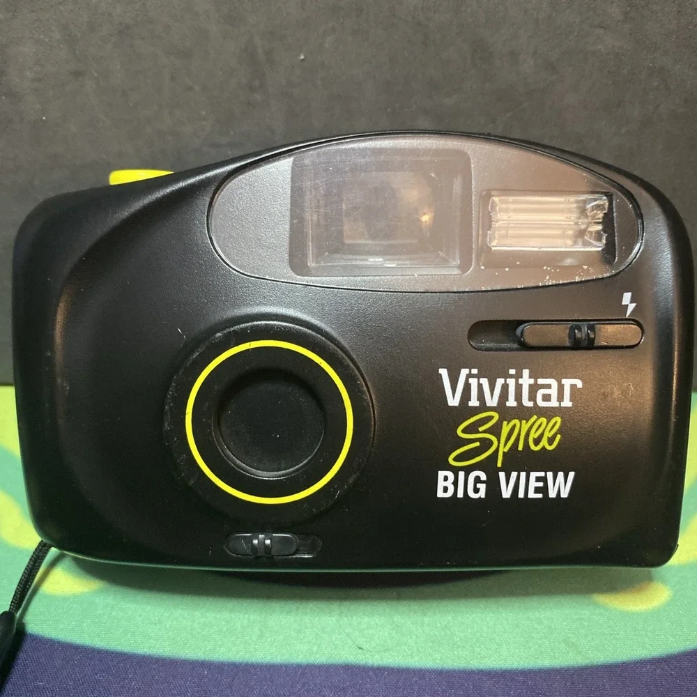 Vintage Vivitar Spree Big View Camera 35mm Fun Sport Black Yellow B2